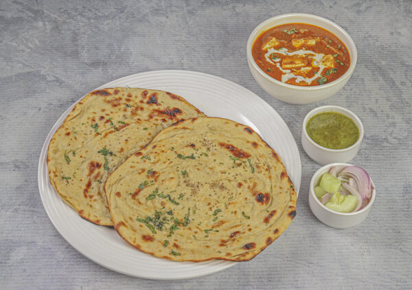 Shahi Paneer with Laccha Paratha [2 pcs]